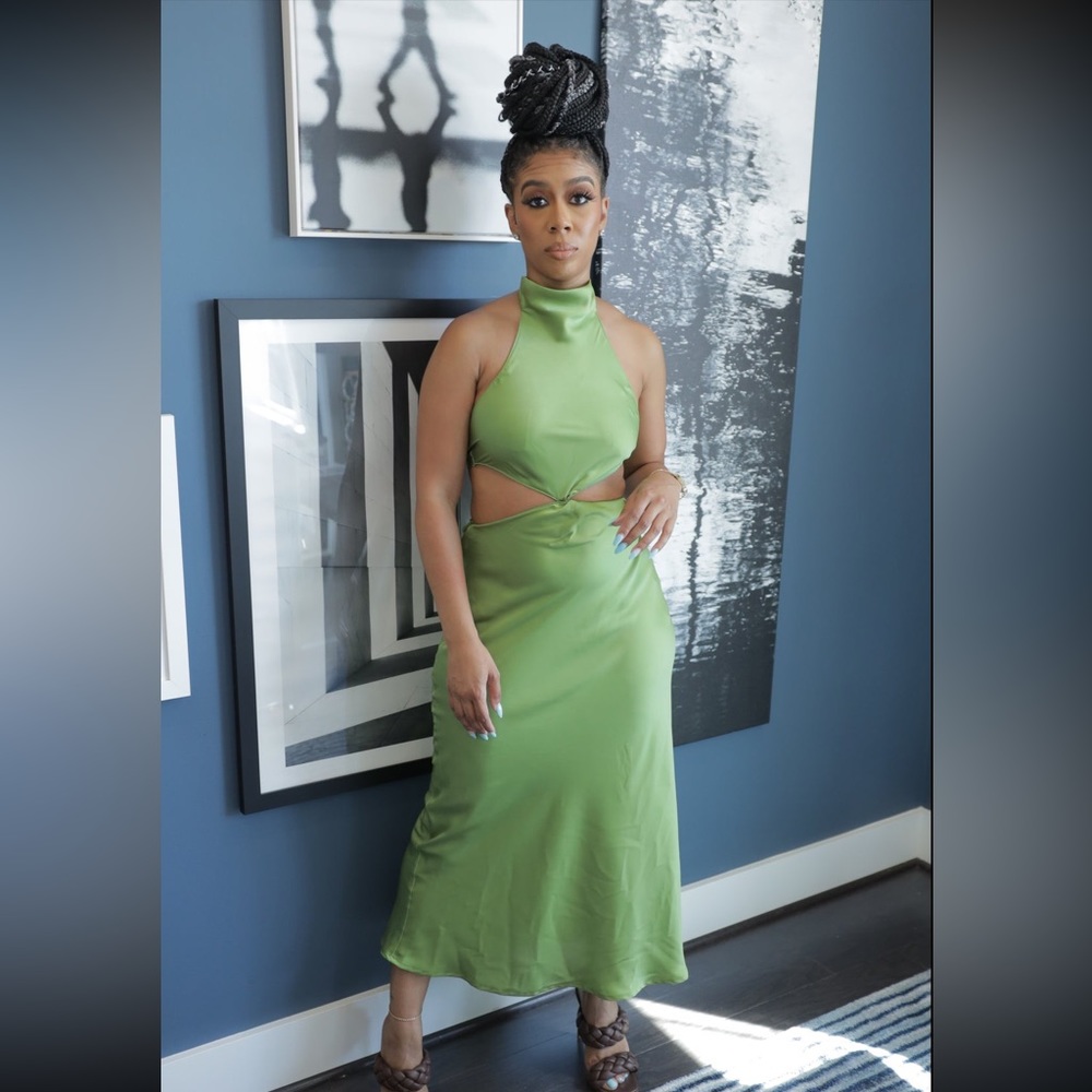 A Beautiful Mistake | Dress